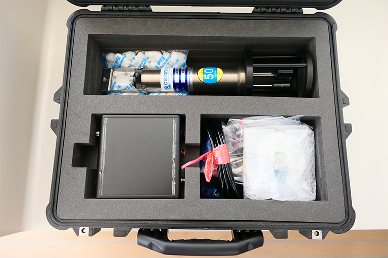 Sensor multiparámetro CTD para la Roseta